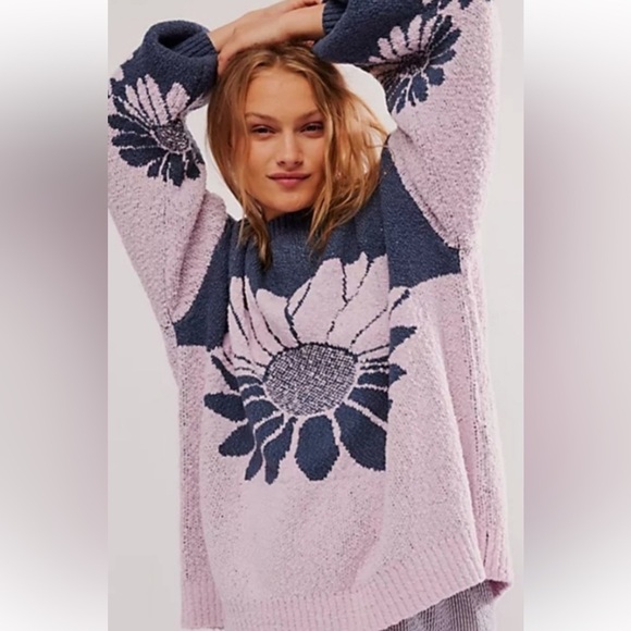 Free People Sweaters - Free People In The Bloom Sweater Oversized Trending New